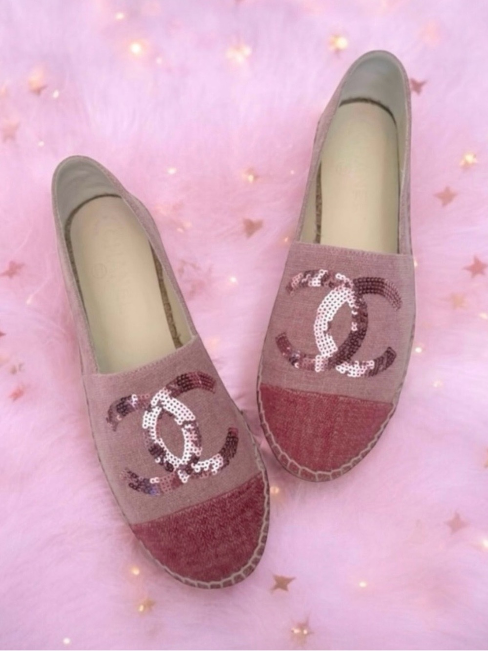 🆕💞CHANEL 2-Tone Pink Canvas & Sequin CC Logo Cap-Toe Espadrilles Flats • EU 37